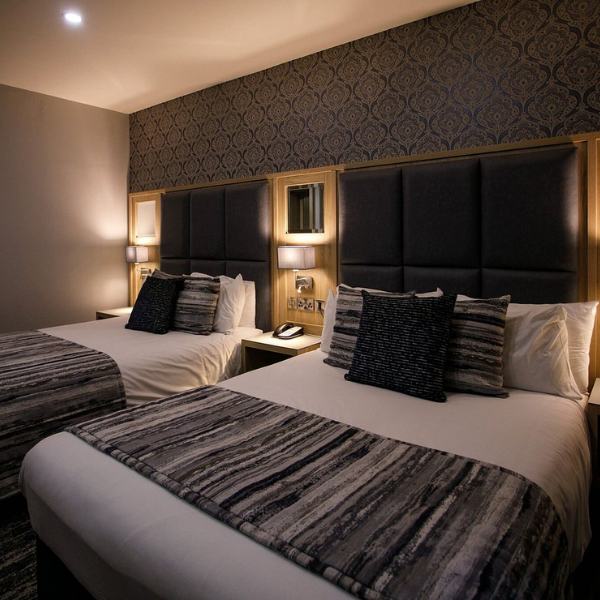 Acommodation Mount Errigal Hotel